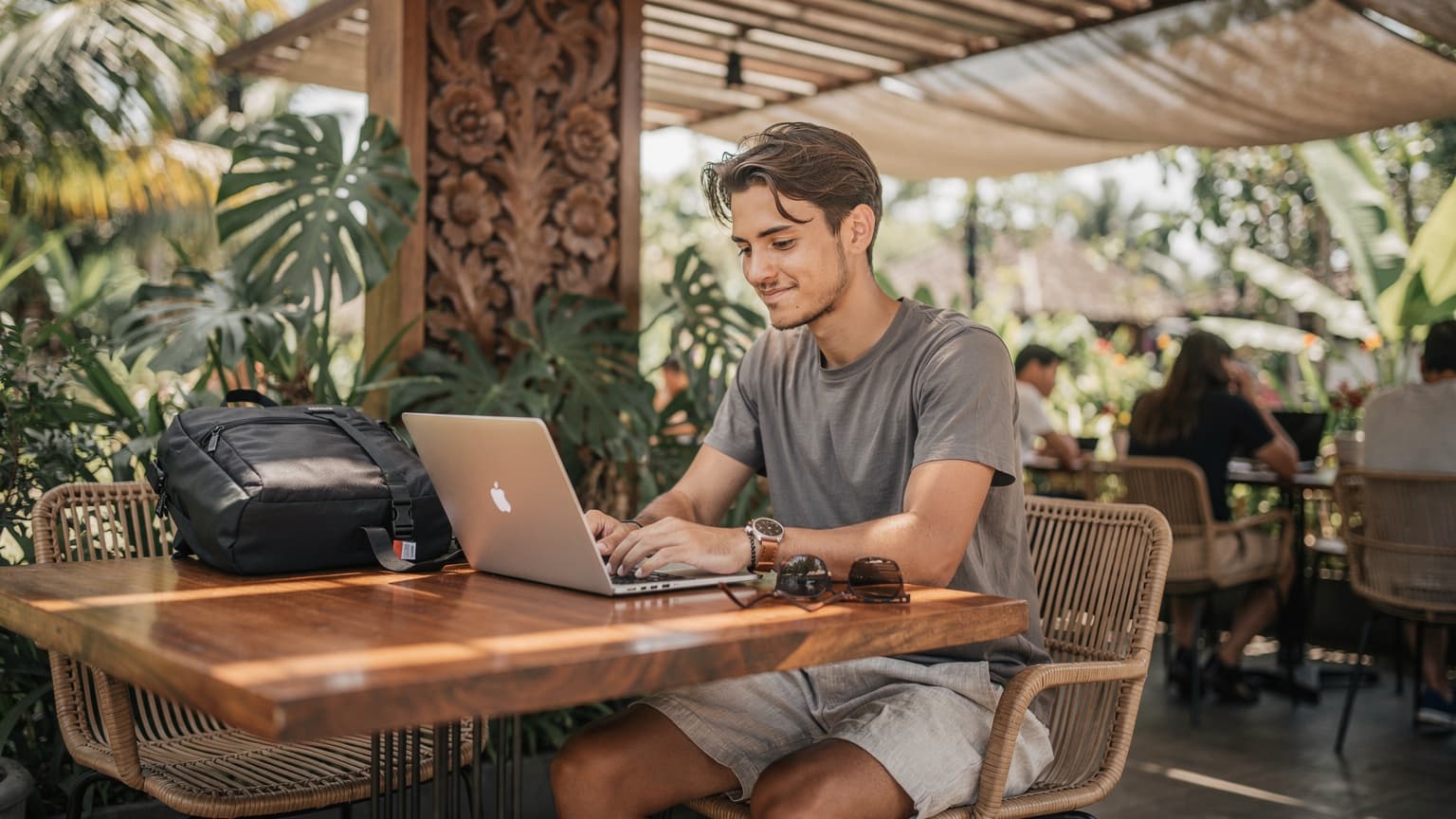 eSIM para Nómadas en Bali: Conexión Mensual sin Sorpresas en 2026